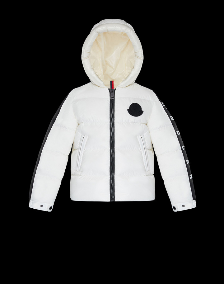 BABY MODEL MONCLER